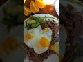 1lb ground turkey & 2 eggs breakfast