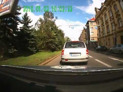 Cseh motoros és a rendőrök esete