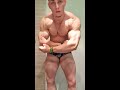 Young natural musclegod Robert Stan extreme pump on cam