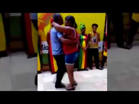 DANÇANDO REGGAE ROOTS O CARA DESLIZA É SHOW