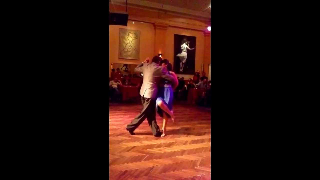 Video thumbnail for Mily Amézaga y Luis Goñi @ salon Canning milonga Parakultural, Juan D'Arienzo "La Madrugada"