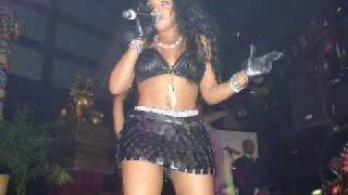 LIL&#39; KIM FEAT WYCLEF JEAN- GANGSTA GIRL