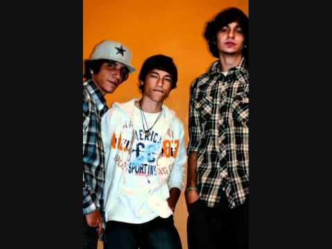 Una Oportunidad (remix) - Oma & Warning ft Azra SIMBIOSIS.wmv