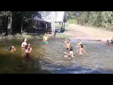 Banho no riacho da prata