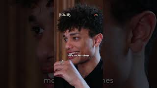 Pour tourner la scène plus difficile de la série "Enchaînés", Enzo Rose a dû se préparer.
