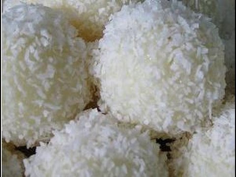 FIJI STYLE COCONUT LADOO