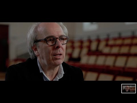 Flanders / We Are Co-Production - WALKING THE DOG