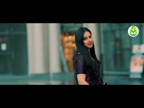 Muski Mari ke sajaniya 