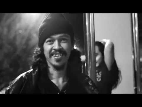 FSTVLSTVDZN - FSTVLST - ALMOST ROCK IN CELEBES 2015 - MAKASSAR