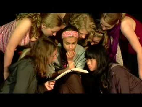 theaterkamp 2008 groep 2 19 njuli