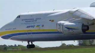 GIANT ANTONOV AN-225 - Amazing Takeoff