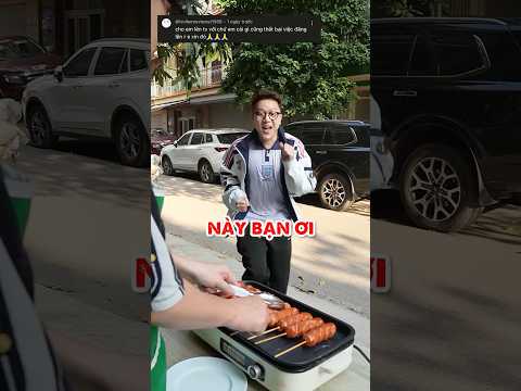 Quán xúc xích nướng ế khách vì lí do này