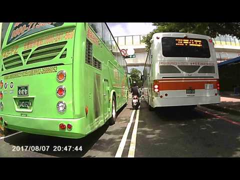 2017/8/8台中市台灣大道跟文心路口車禍