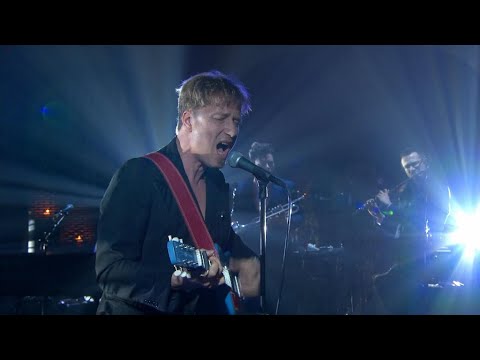 download lagu mp3 mp4 Stef Kamil Carlens, download lagu Stef Kamil Carlens gratis, unduh video klip Stef Kamil Carlens