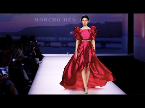 Moncho Heredia Bridal Spring 2023 | Barcelona Bridal Fashion Week