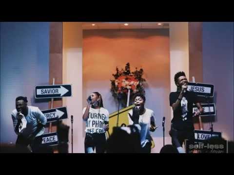 Darrell Walls (The Walls Group) - My God is Awesome Live