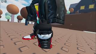 one or two buckles of my shoes👟