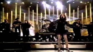 Martina McBrideLive 2001,11   CMAs When God Fearing Women Get The Blues