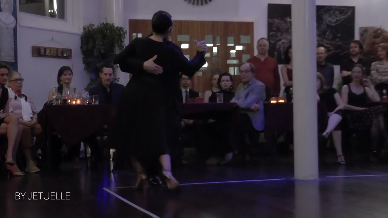 Natalia Hills & Hernan Alvarez Prieto in La Yumba Amsterdam "Yuyo Verde" O. Pugliese con A. Moran