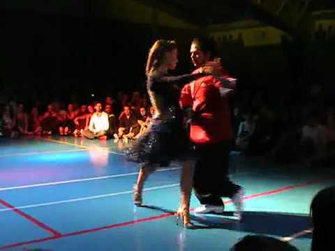  Sebastian Arce  and  Mariana Montes  are  dancing  to  the  tango  "  Esta Noche De Luna  "