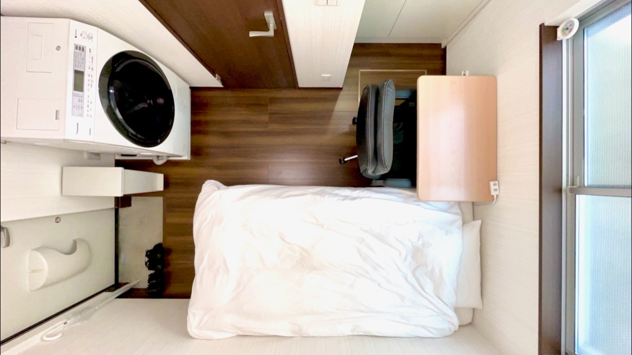 Living Big in a Tiny Tokyo Space: 7sqm / 76sqft Micro Apartment Tour 🏠✨