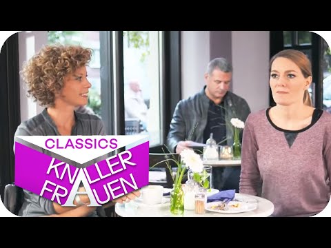 Bloß nicht umdrehen! | Knallerfrauen mit Martina Hill