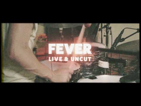 MAX APOLLO - FEVER (Live & Uncut)