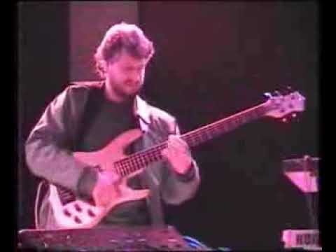 Laço Tayfa- Bass Solo @KenSmithBasses