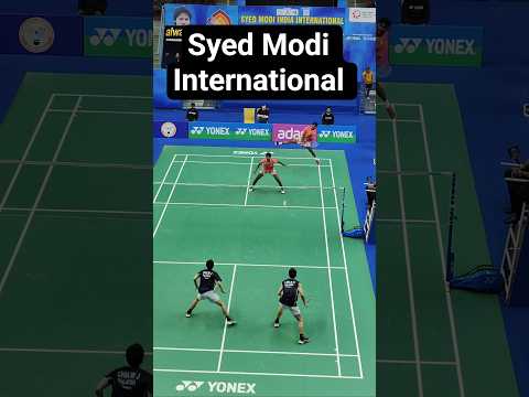 Powerful Attack vs Unbreakable Defence—What’s your pick? 👇🏸  #badminton #india #shorts #video #india