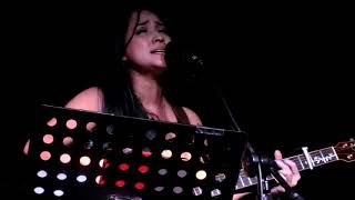 Julianne - Minahal Kita @ 12 Monkeys