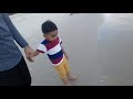Main Air Kat Pantai Batu Buruk Kuala Terengganu Tashref First Time