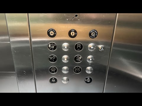 1992 Dover Hydraulic Elevator at The Ellis Foster Building in Vancouver BC