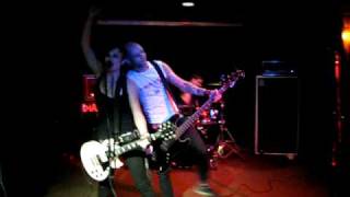 Diana Gone Wrong Live at Skinny's 8-19-09