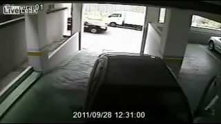 Топ 5. Девушки паркуются