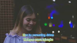 Download lagu (Versi Karaoke)Arvian Dwi ft Tri Suaka - Melepas Lajang - Karaoke Tanpa Vokal mp3