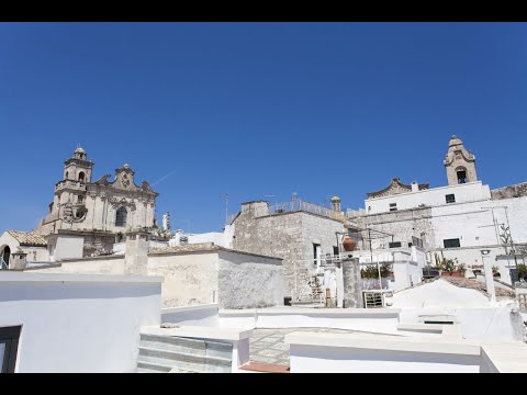 Appartamento ristrutturato nel centro storico di Ostuni con terrazza panoramica