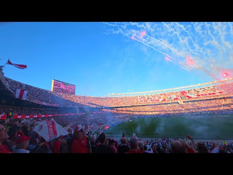 "" Barra: Los Borrachos del Tablón &bull; Club: River Plate