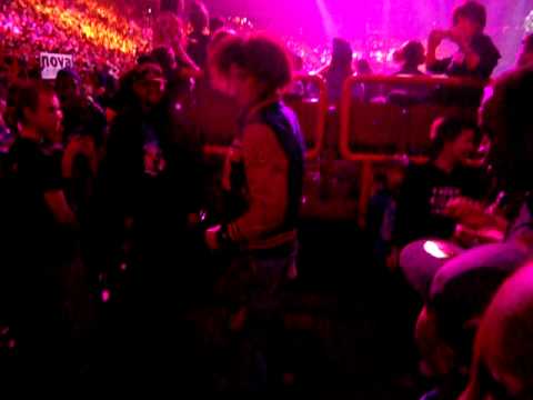 Les twin - juste debout  2012