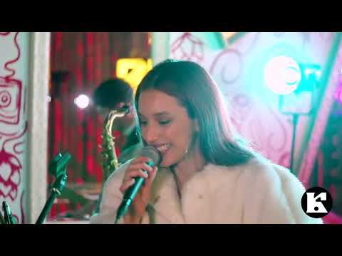 Emaflu: La Madriguera x Kairos Club.