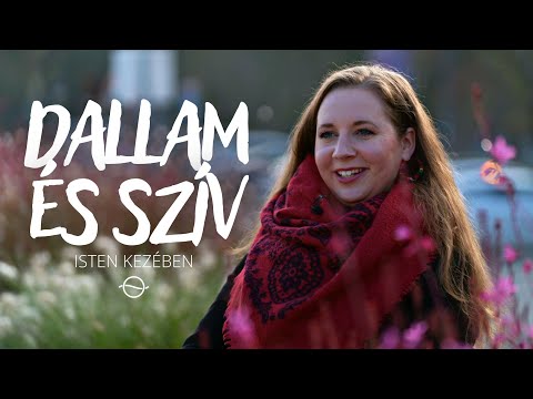 TÍMÁR SÁRA ÉNEKES, DALSZERZŐ - Isten kezében