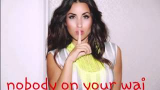 Maude - Rise up - Paroles