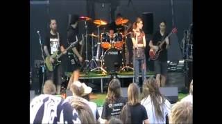 BLAHO 19 - S trávou růst (live)