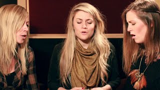 "O Holy Night" - Jillian Edwards, Ellie Holcomb, and Rebecca Roubion // Brite Session