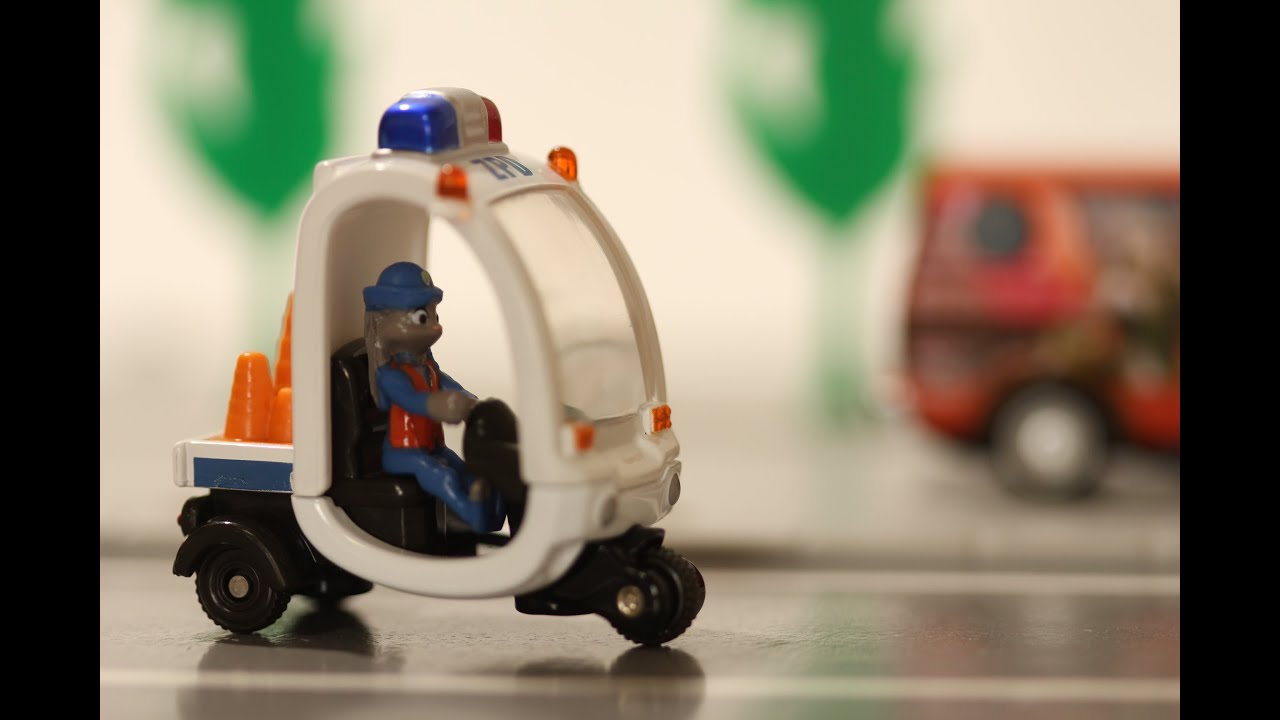 トミカ ズートピア & レゴ  銀行強盗！！