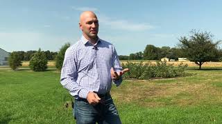 Congressman visits downtown Wooster, local farm