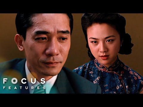 Wong Chia Chi Sings For Mr. Yee (With English Subtitles)