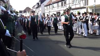 preview picture of video 'Parademarsch beim Schützenfest 2014 in Geseke'