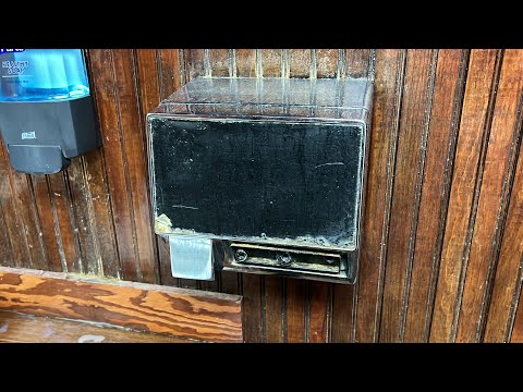 World Dryer NoTouch | Shallo's Antique Restaurant & Brewhaus | Greenwood, IN