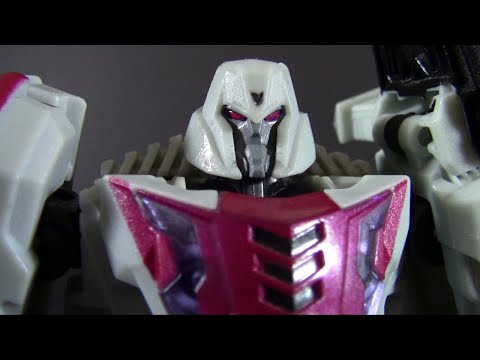 War for Cybetron Megatron (Random Review)