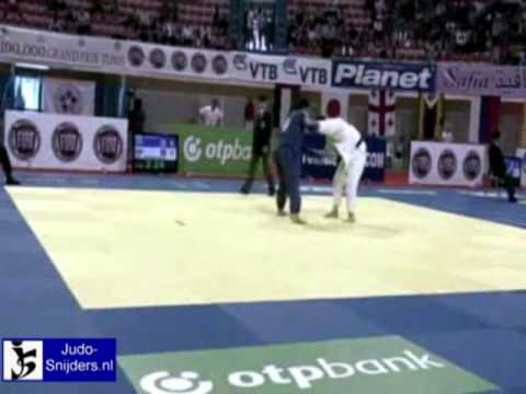 Judo 2009 Tunis: Otsuka (JPN) - Khomizuri (GEO) [-73kg].